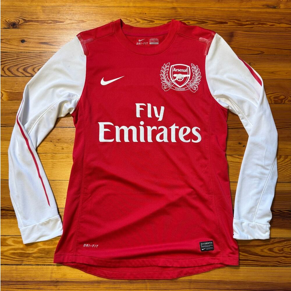 Arsenal Nike 2011-2012 Home Kit Long Sleeve Thierry Henry